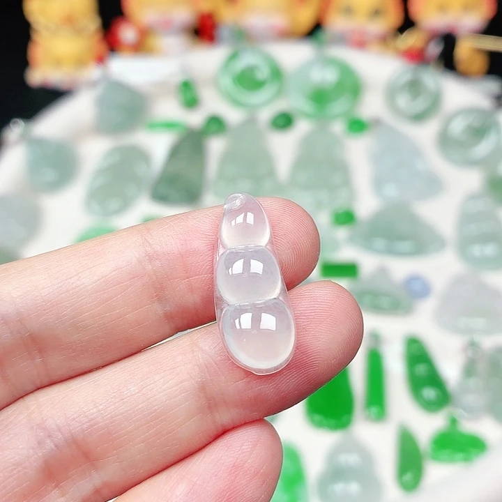 翡翠裸石缅甸天然A货翡翠