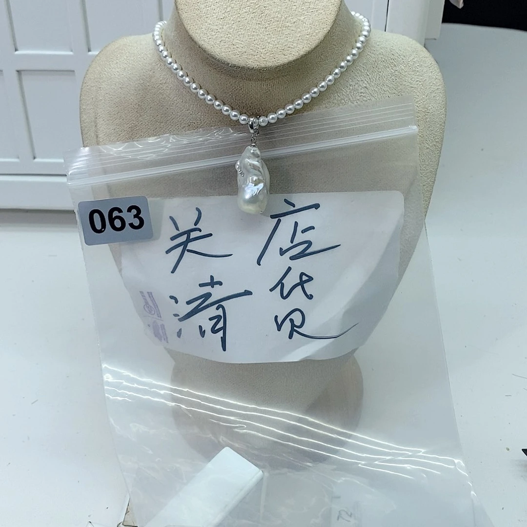 淡水珍珠颈饰合金