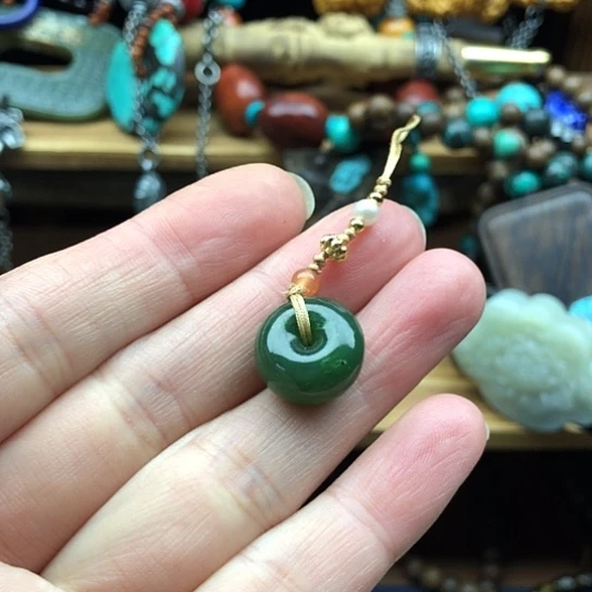 女款项链搭配独家订制