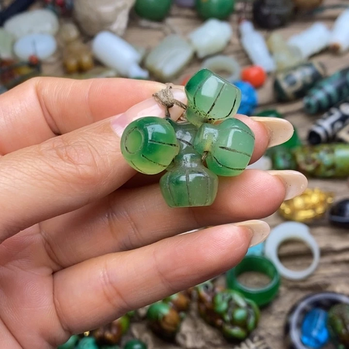 未镶嵌颈饰玛瑙/玉髓