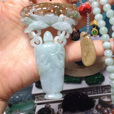 翡翠未镶嵌吊坠(赠链)用****9