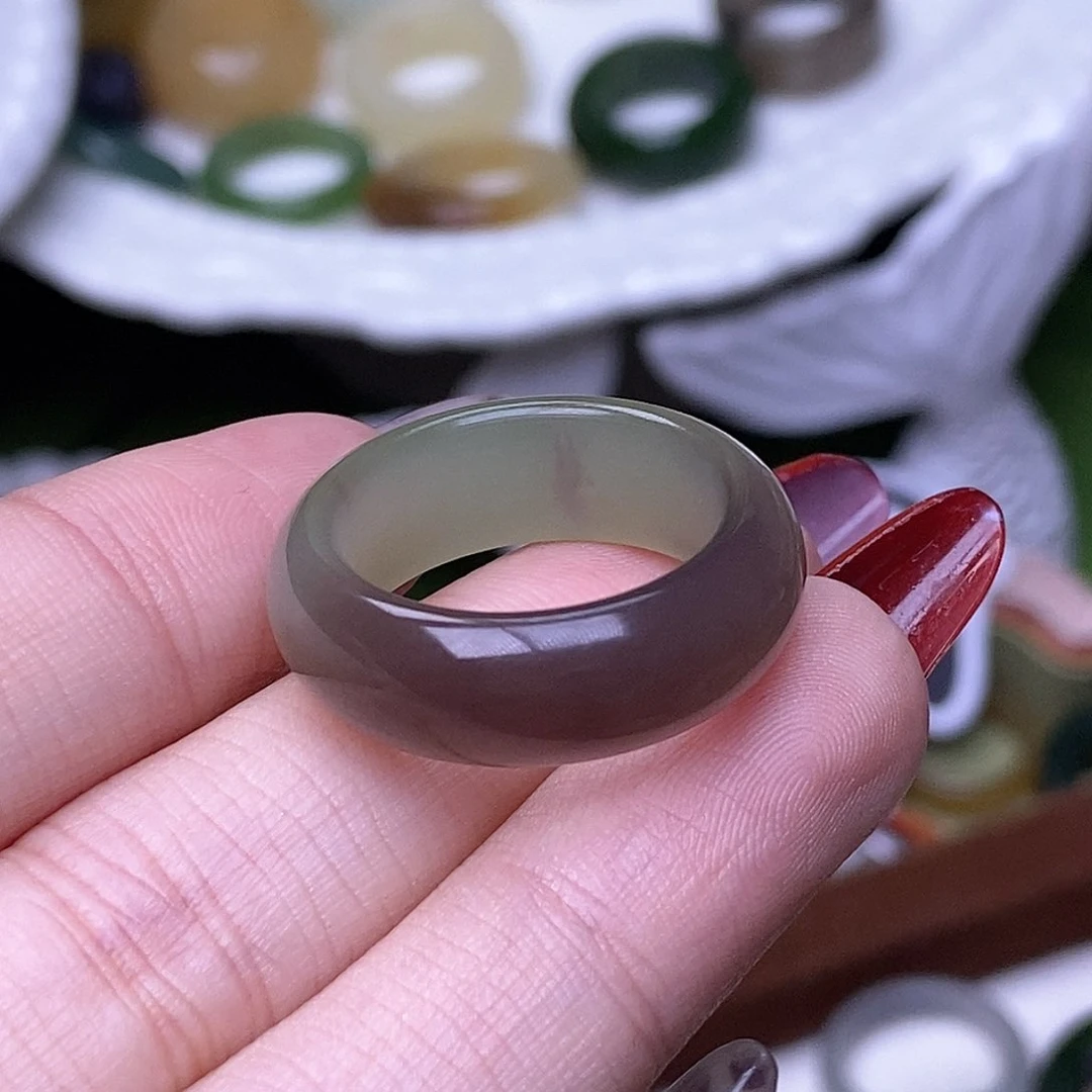 未镶嵌戒指和田玉18.6紫翠半山水