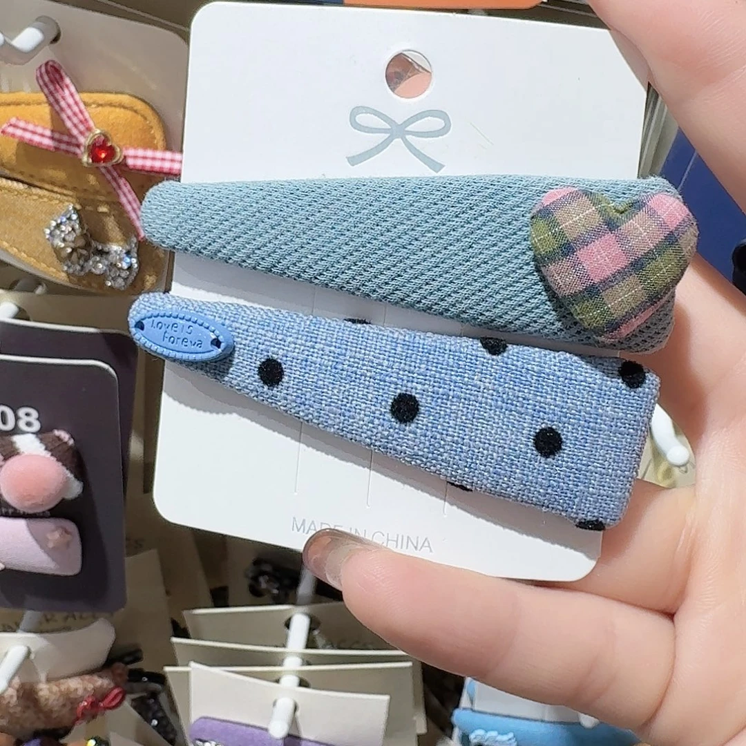 布艺非金属蓝色波点爱心