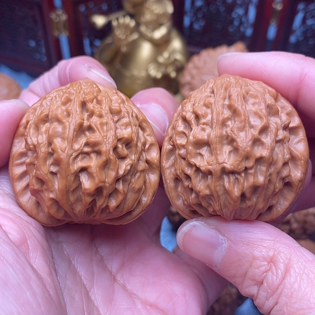 文玩核桃把件全品肉球金牛38.5尺