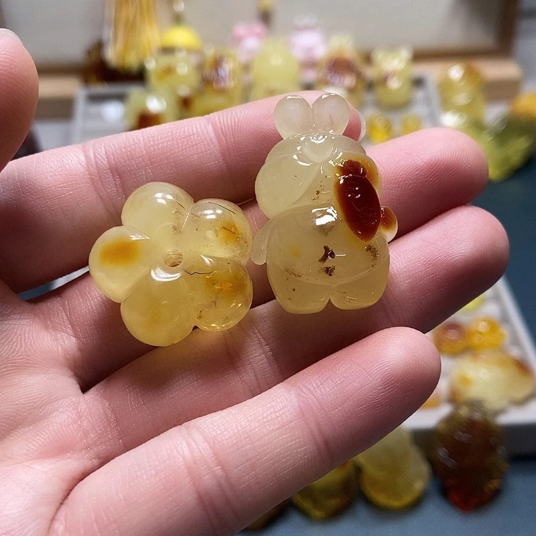 琥珀未镶嵌裸石天然琥珀蜜蜡吊坠