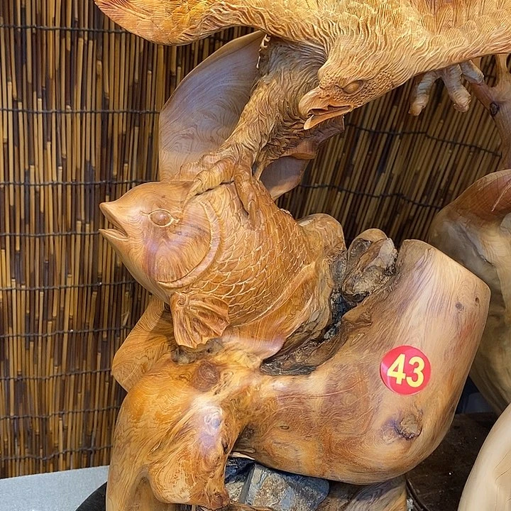 柏木（崖柏）鸿****）