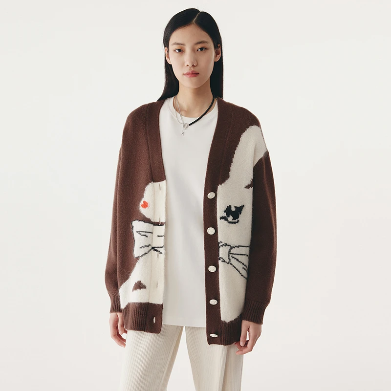 HPLY荷比俪秋季新款女拼接萌兔图案提花针织衫HYC35650318