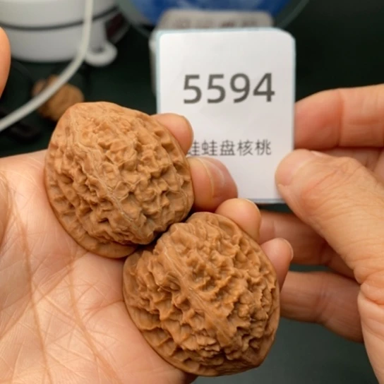 把件文玩核桃35野牛5594