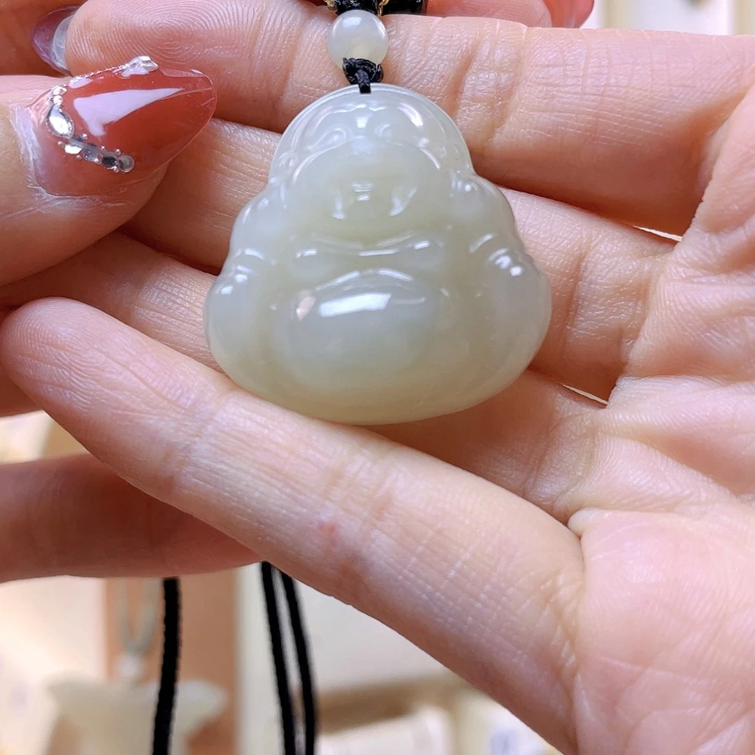 和田玉吊坠(赠链)未镶嵌小**
