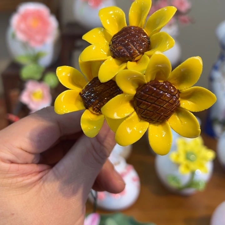 手工精致陶瓷摆件