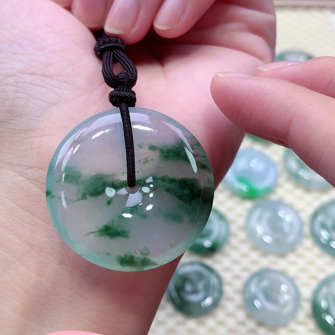 翡翠未镶嵌颈饰编号2尺寸34～5.6