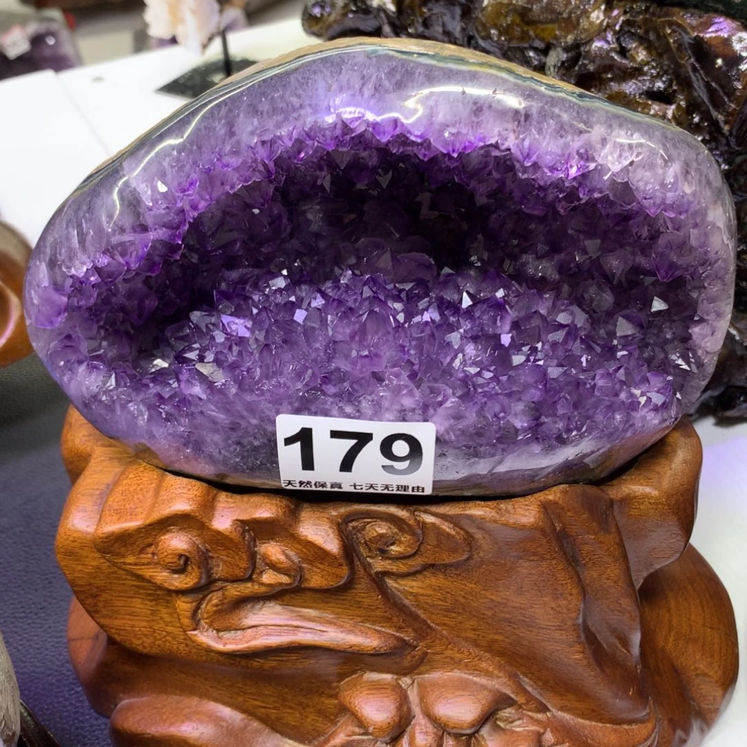 水晶摆件未镶嵌水晶摆件m