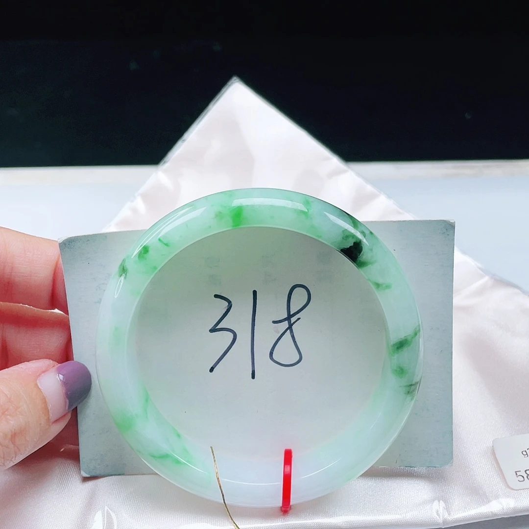 翡翠未镶嵌手镯缅甸翡翠58