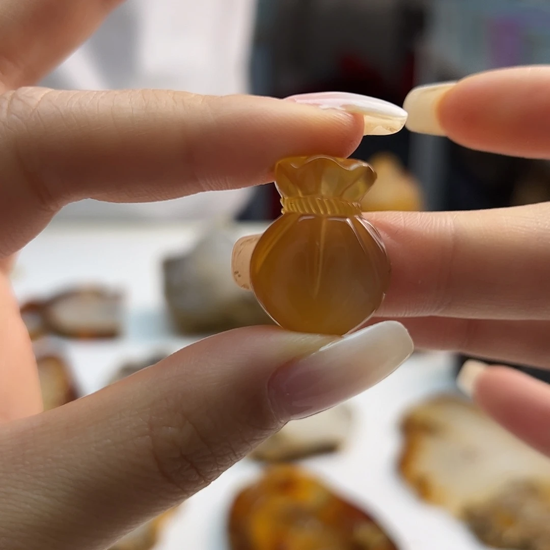 玛瑙/玉髓未镶嵌颈饰