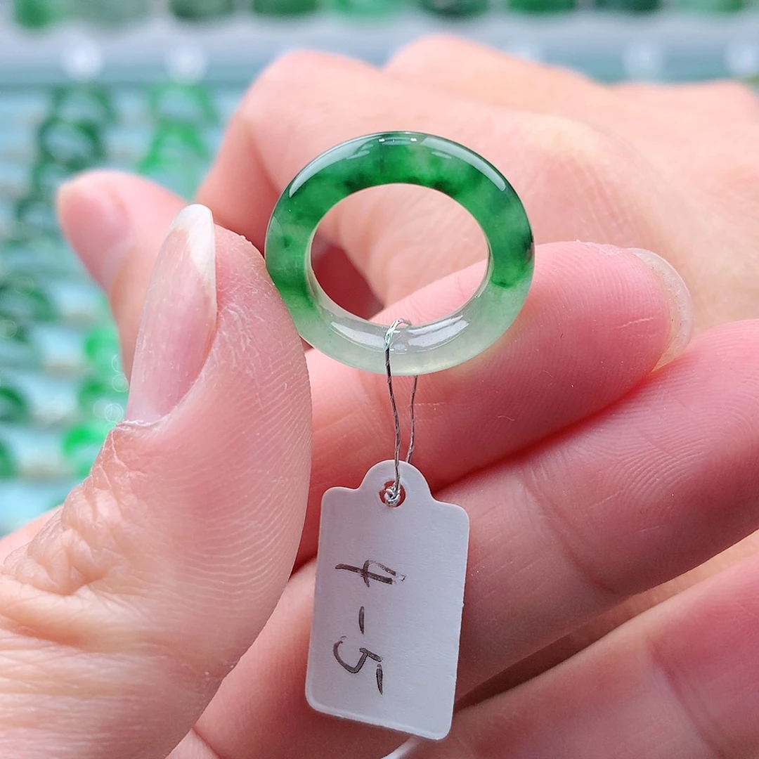 翡翠戒指未镶嵌A货缅甸翡翠