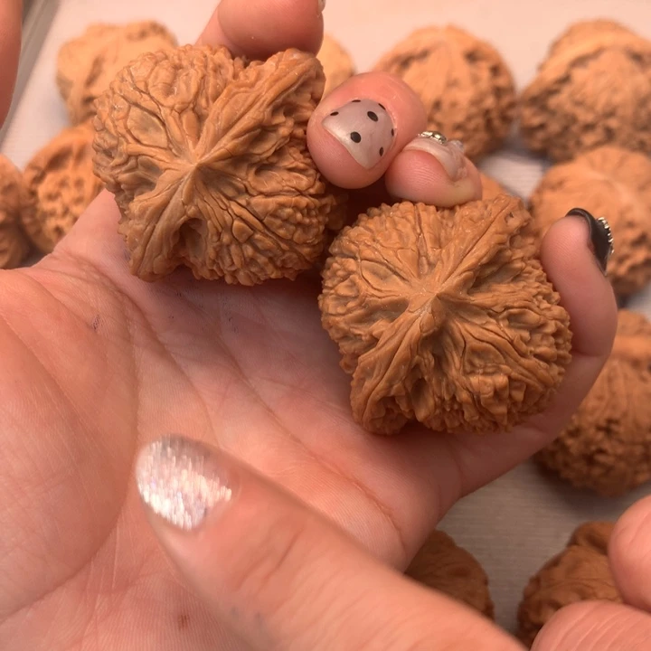 文玩核桃把件全品南疆石44