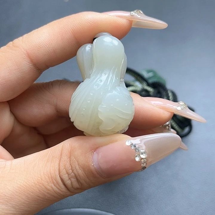 【闪购商品】颈饰未镶嵌和田玉
