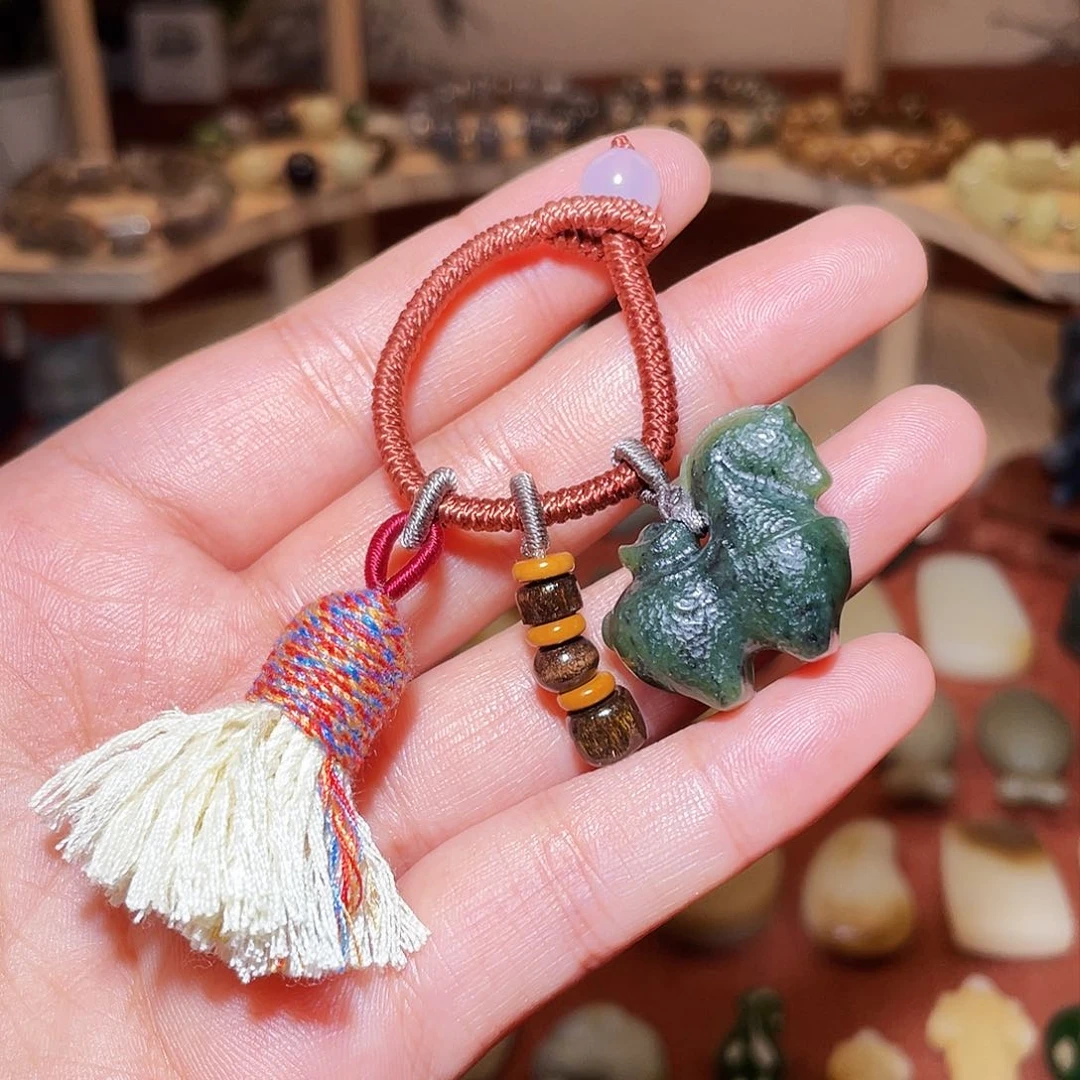 颈饰未镶嵌和田玉定制不退不换（多样性发货）