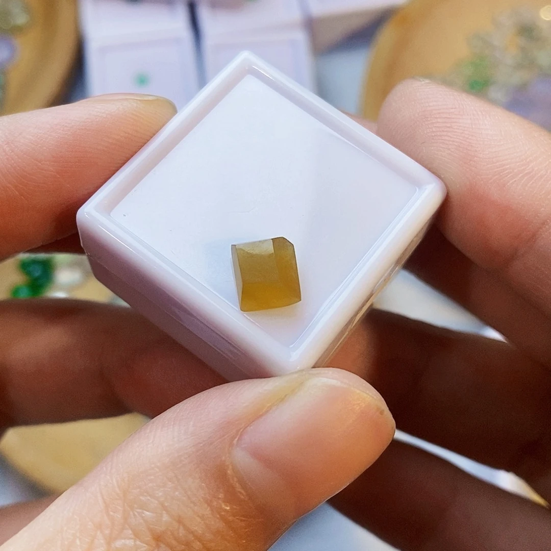 翡翠裸石翡翠裸石