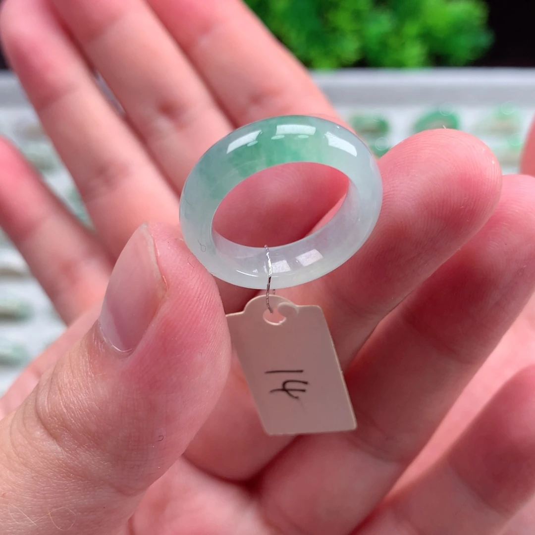 未镶嵌戒指翡翠天然