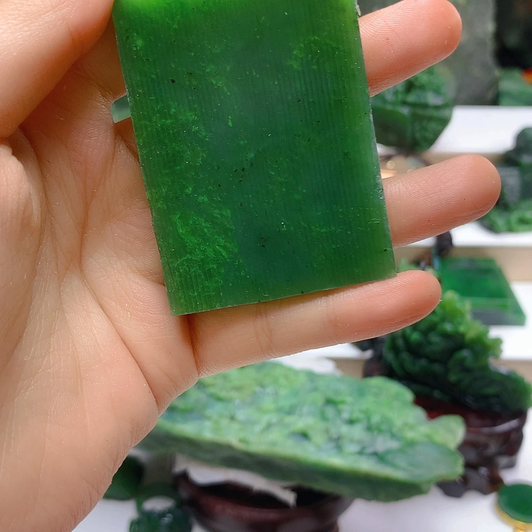 和田玉未镶嵌珠宝半成品