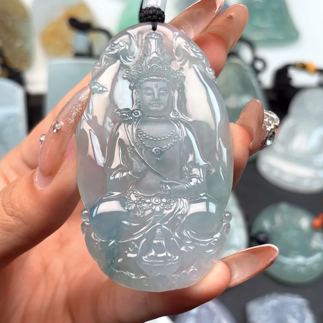 ༻***༺翡翠未镶嵌颈饰观音