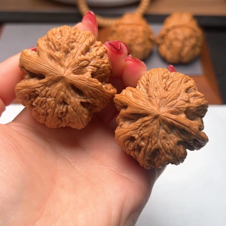 文玩核桃把件粗筋45