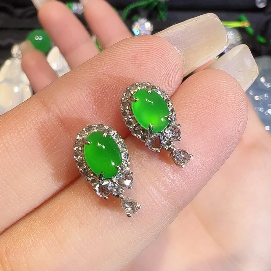 翡翠耳饰18K金镶嵌蛋面