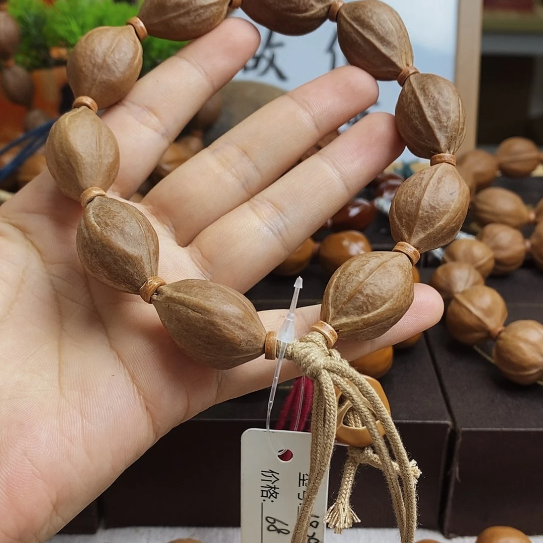 橄榄核吊坠渐****见梅林铁核1829（雅）