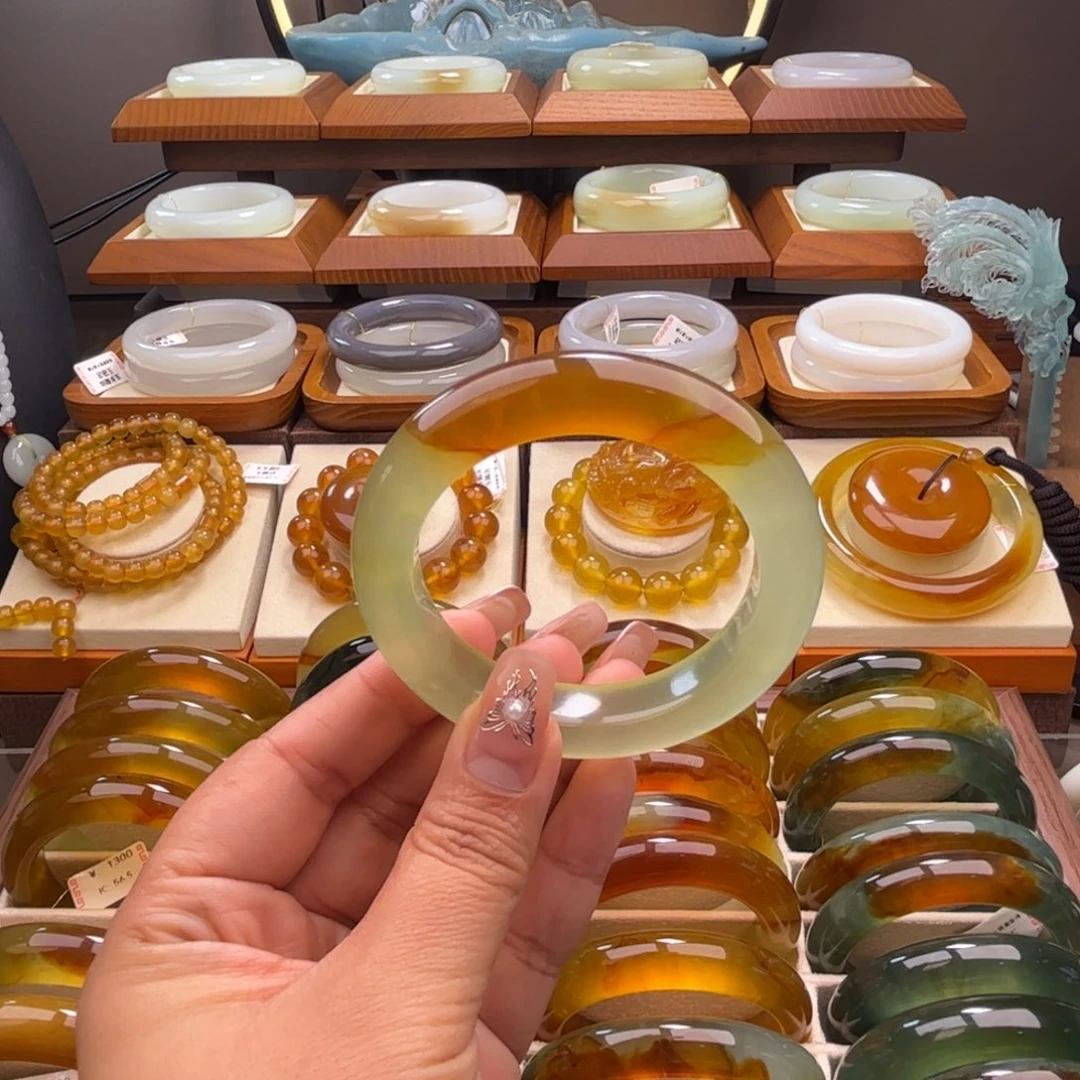 蛇纹石玉未镶嵌55-57