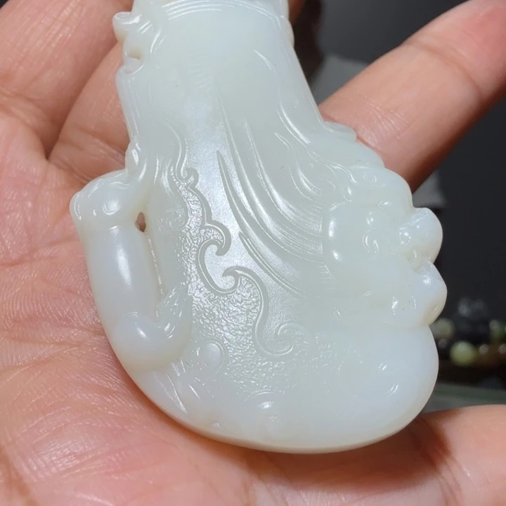 颈饰未镶嵌和田玉