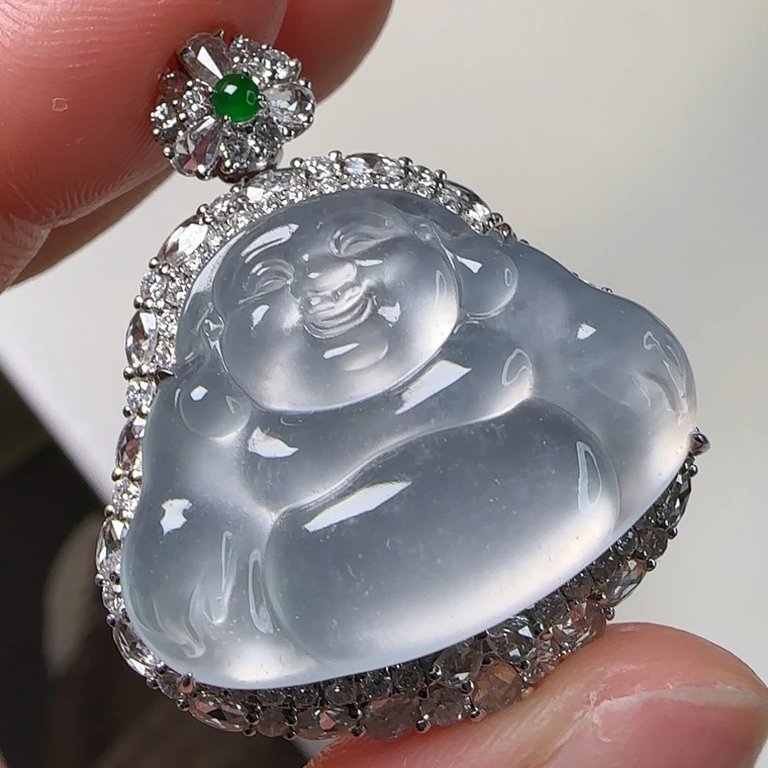 翡翠18K金镶嵌颈饰天然翡翠