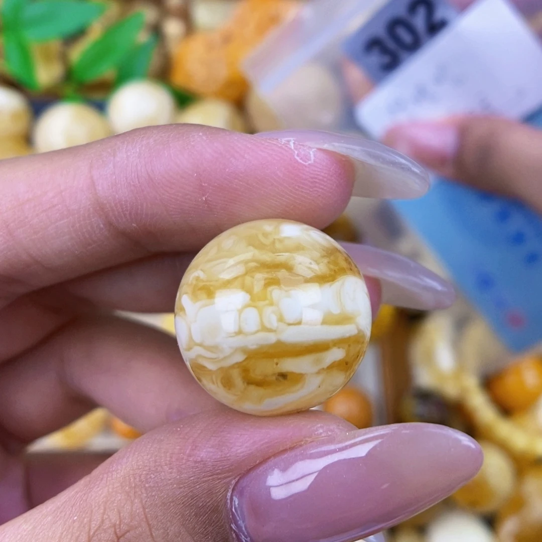 未镶嵌琥珀珠宝奇石19. 粉