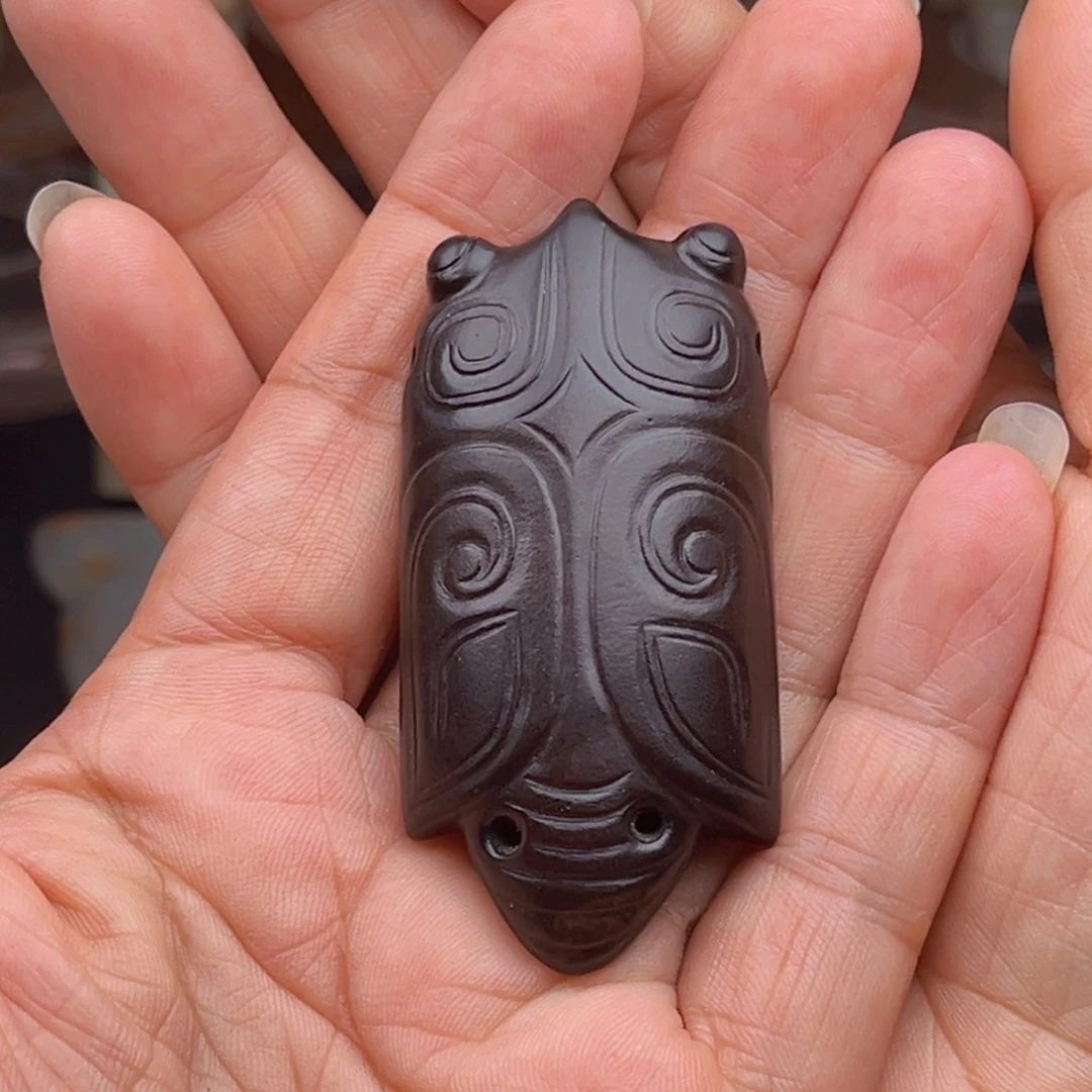 和田玉未镶嵌挂件问***寺