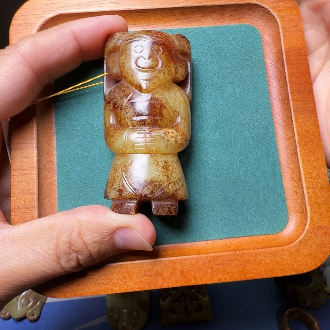 嗨***哥和田玉未镶嵌挂件