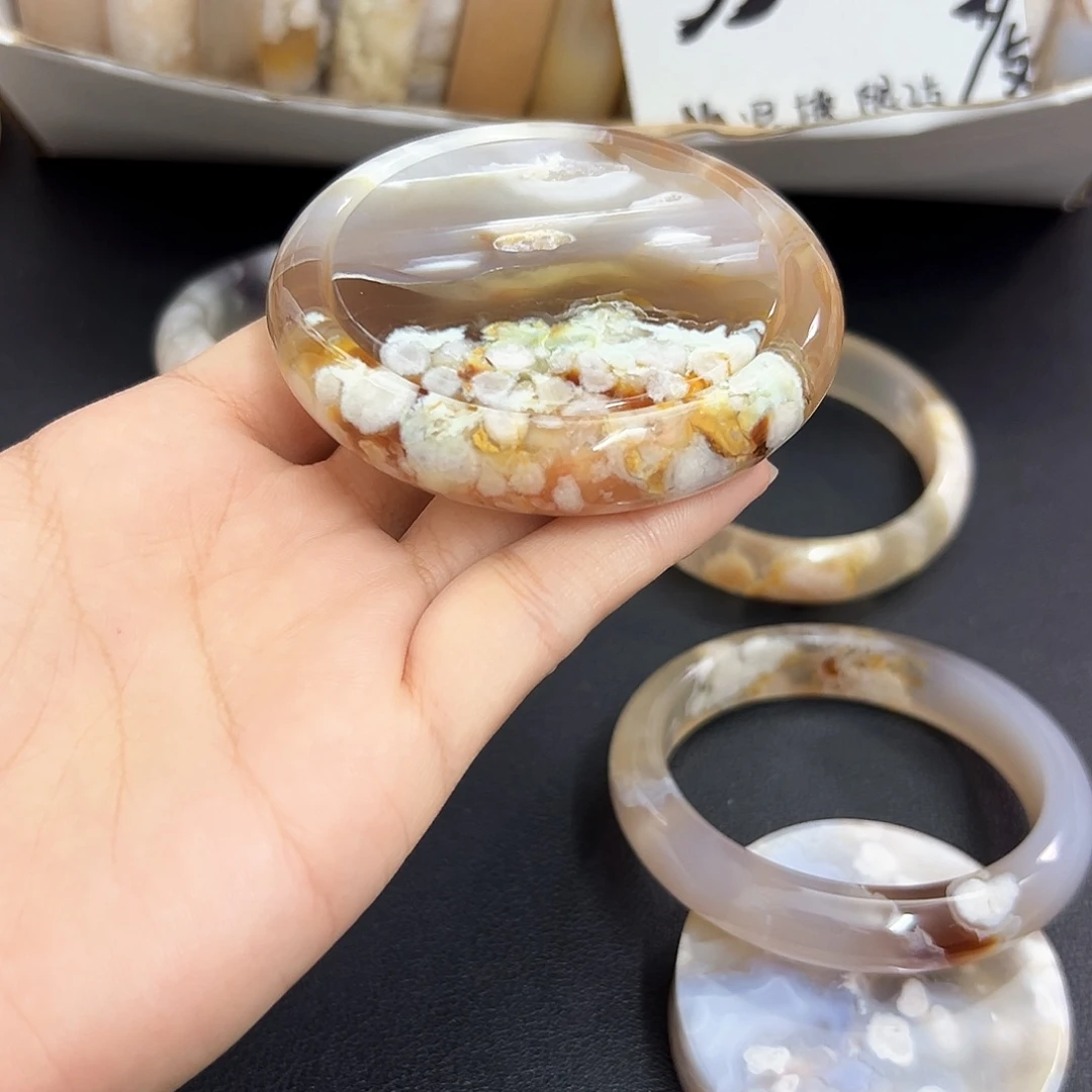 *****玛瑙/玉髓手镯未镶嵌56