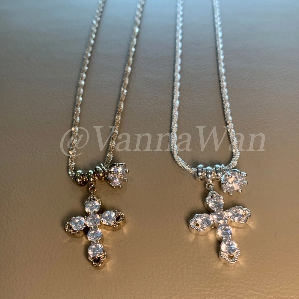 铜合金锆石项链 克罗之夜~十字闪钻多吊坠项链