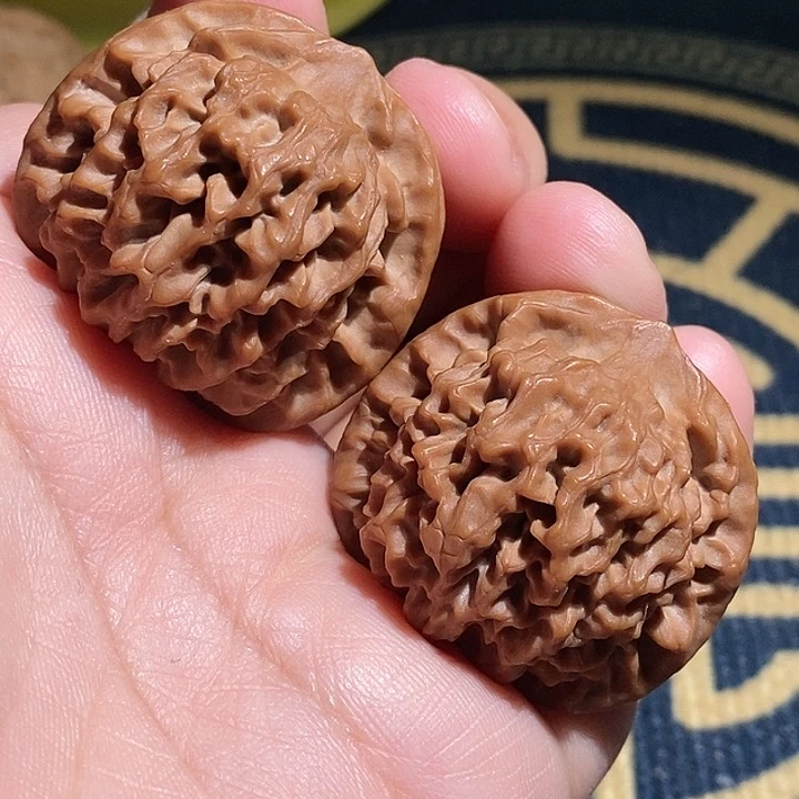 【闪购商品】文玩核桃吊坠B****O龙鳞