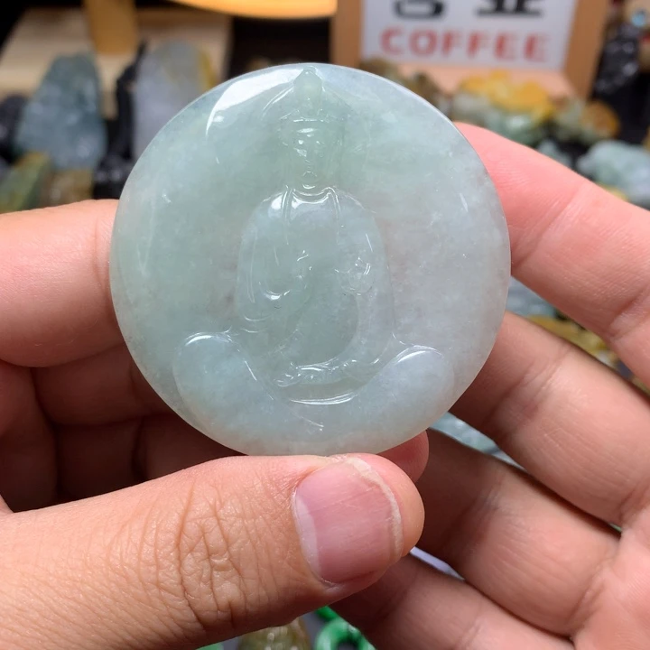 翡翠未镶嵌颈饰素衣