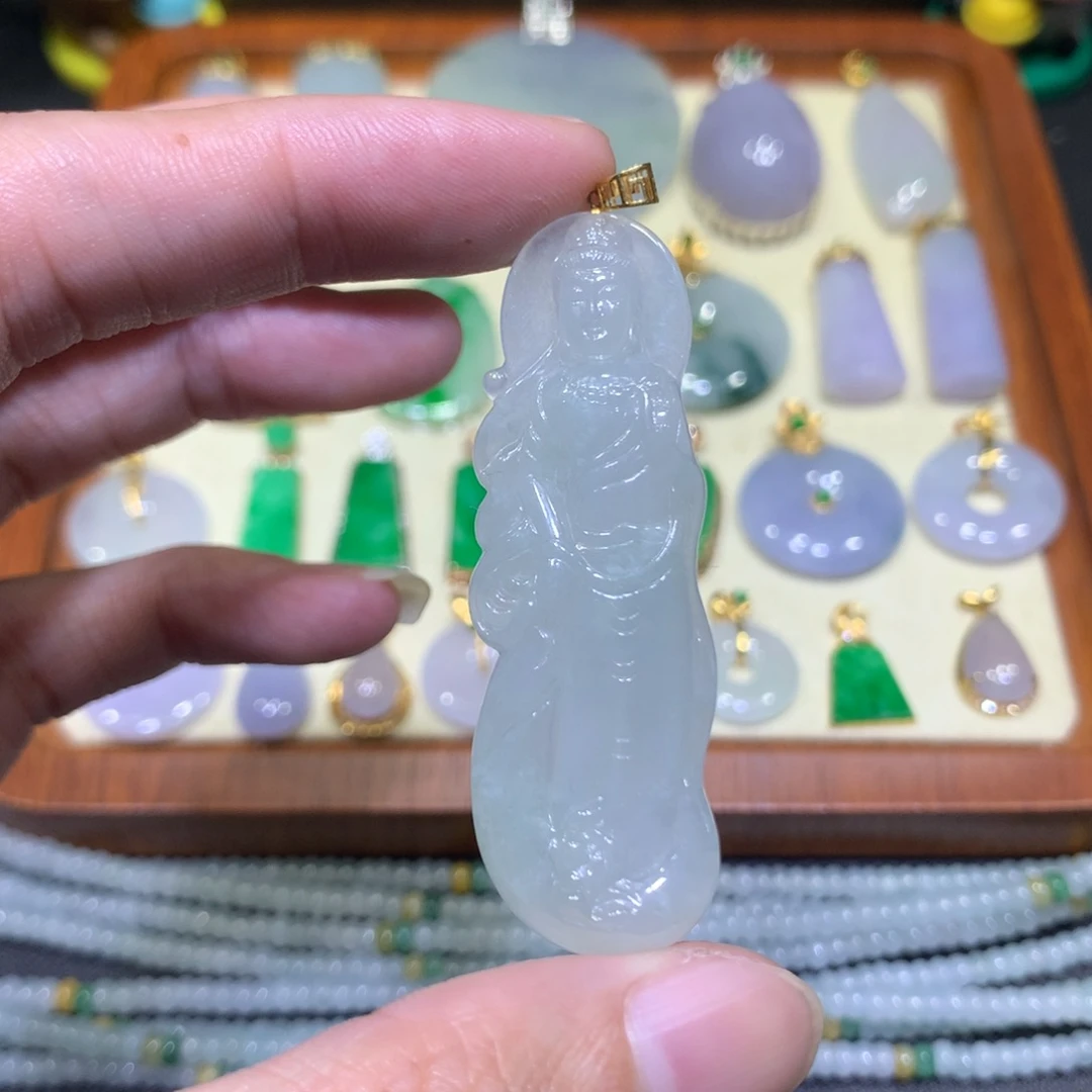 吊坠(不含链)18K金镶嵌翡翠