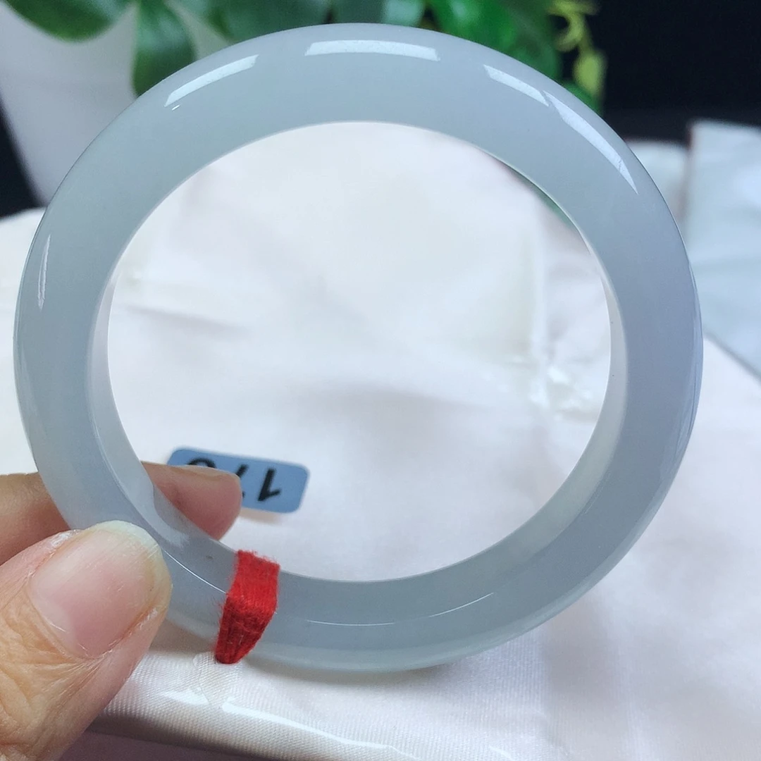 未镶嵌手镯翡翠Z****z翡翠手镯170