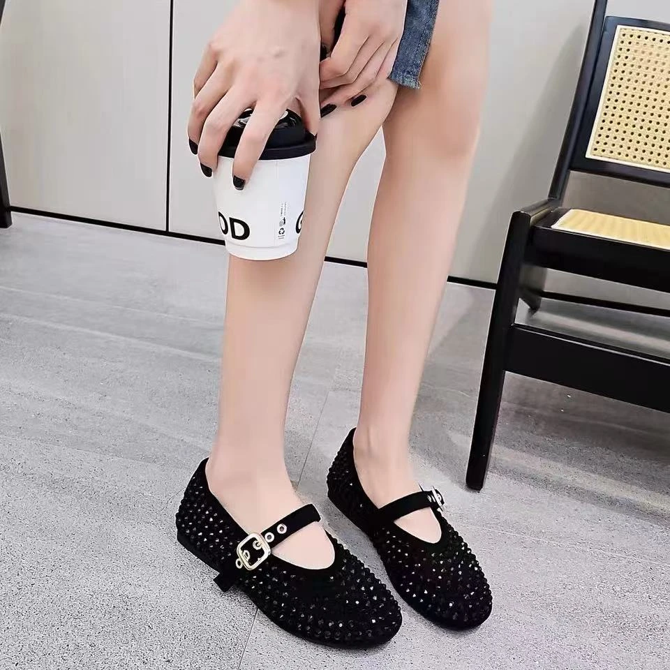 C1630 黑色 时尚圆头舒适低跟玛丽珍浅口水钻女单鞋