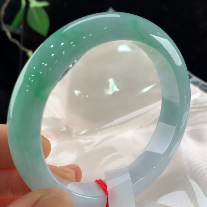 翡翠手镯未镶嵌111-0021