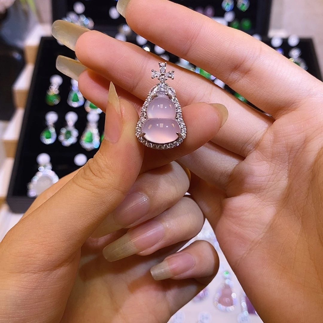 玛瑙/玉髓颈饰合金