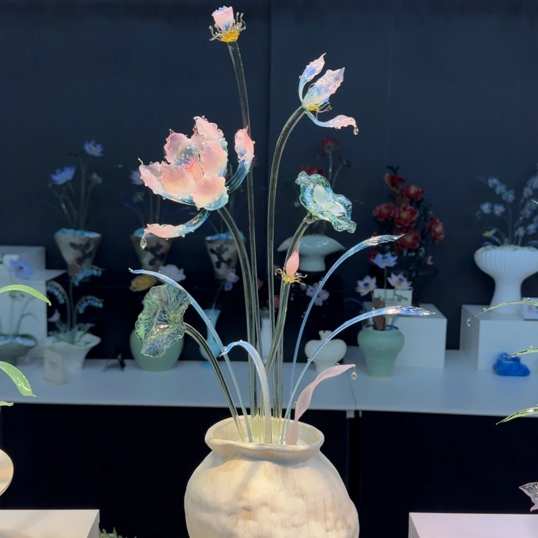 琉璃手工艺品炫彩荷花03