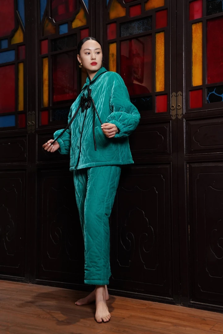 A+女士冬季金丝绒夹棉加绒加厚家居服睡衣套装