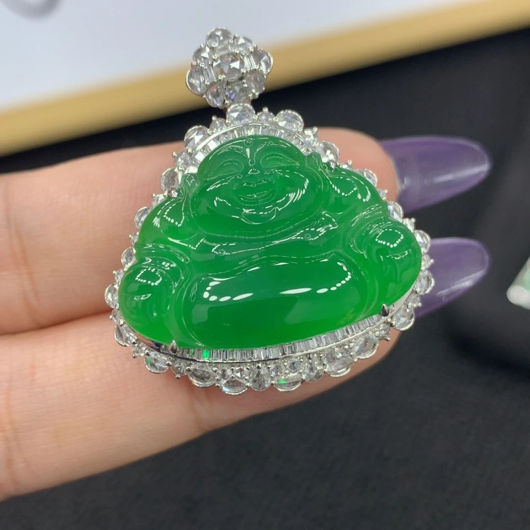 18K金镶嵌翡翠耳饰佛公