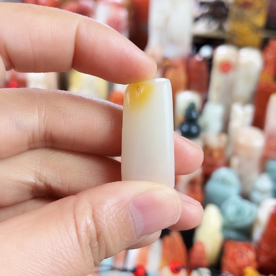 寿山石印石1。   000。