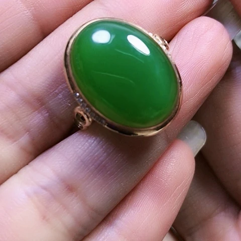 和田玉18K金镶嵌戒指
