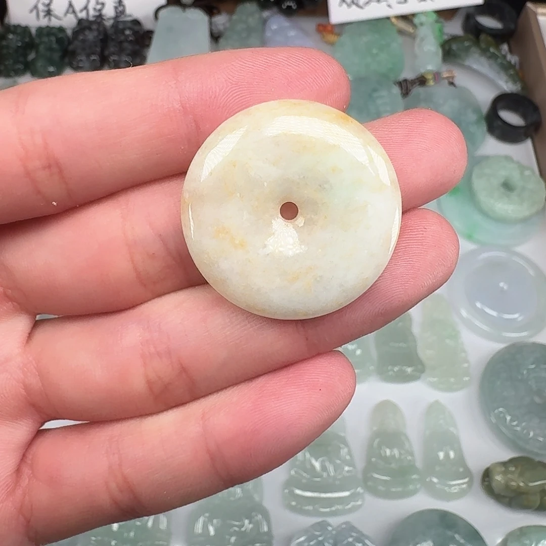 翡翠未镶嵌颈饰天然翡翠